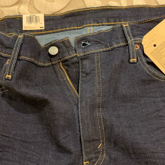 Men Levi jeans - Picture 4 of 6